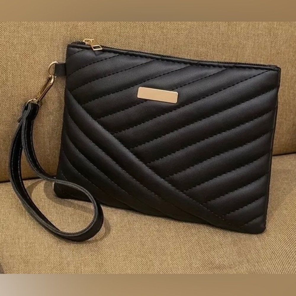 Elegant Black Quilted Clutch
